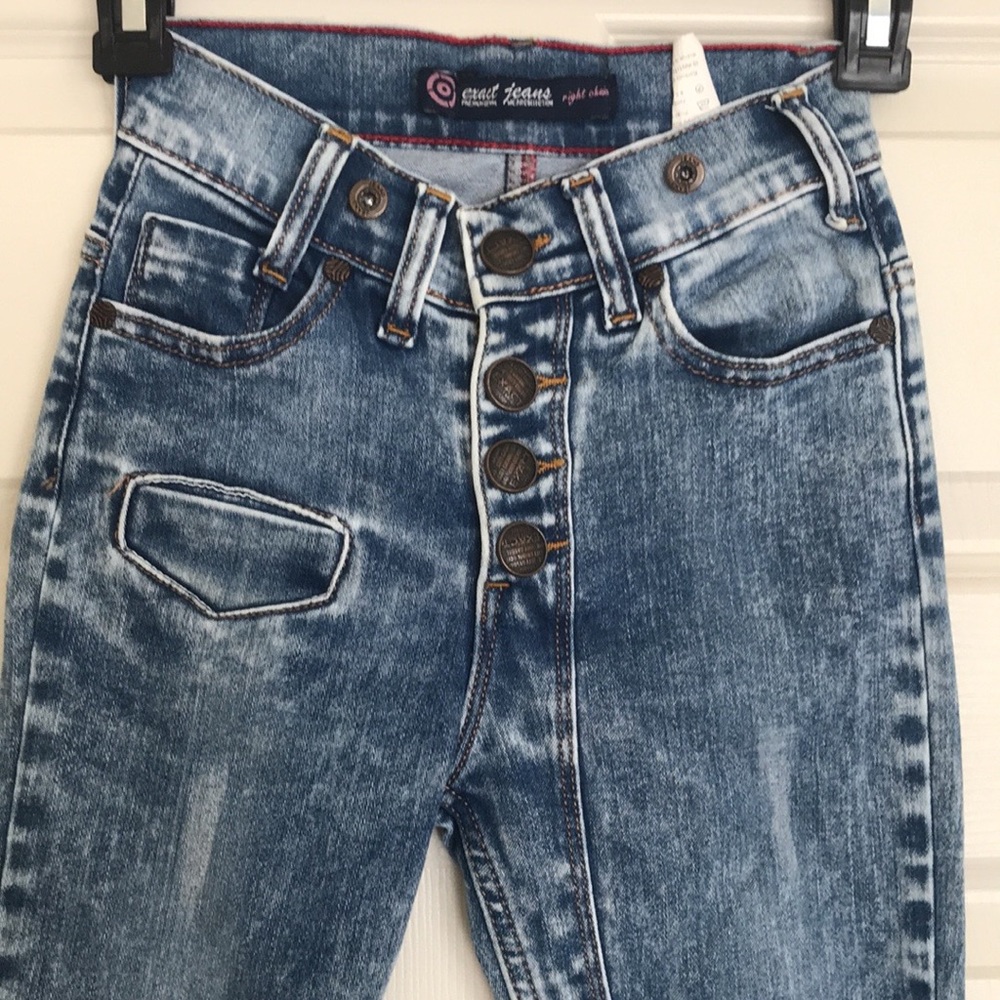 Girls Highrise Jeans in Modern Wash